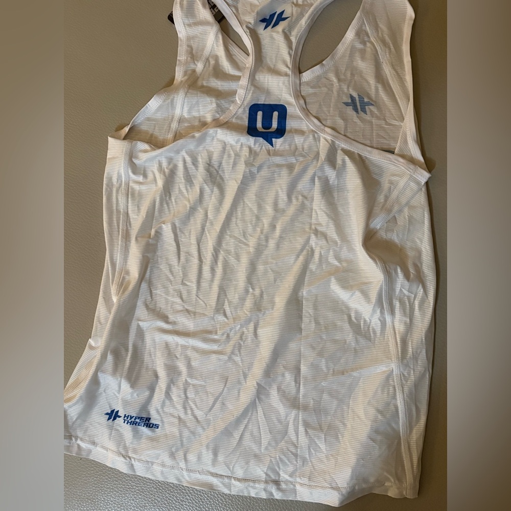 Hyper threads tank - Picture 3 of 5